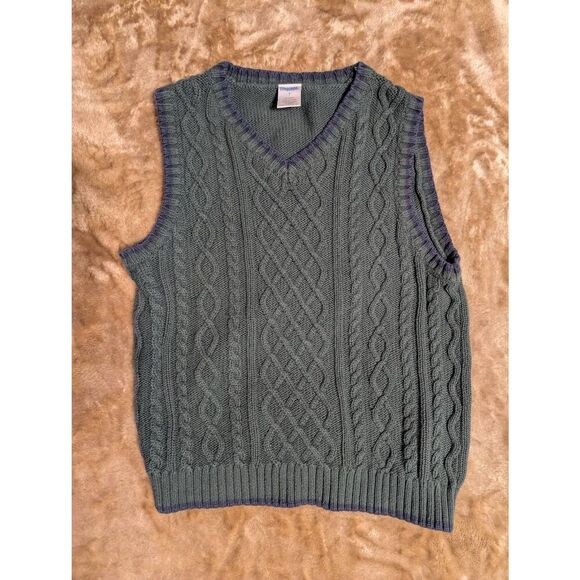 BOYS Gymboree Bundle, 1 Gymboree Sweater Vest, 1 Gymboree Corduroy Pants, & 1 Ch - Picture 7 of 8